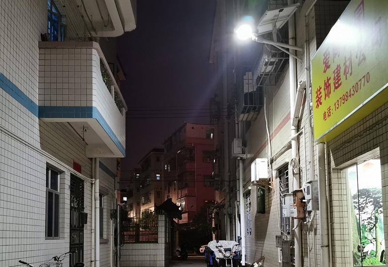 深圳太陽能路燈-精衛燈工程
